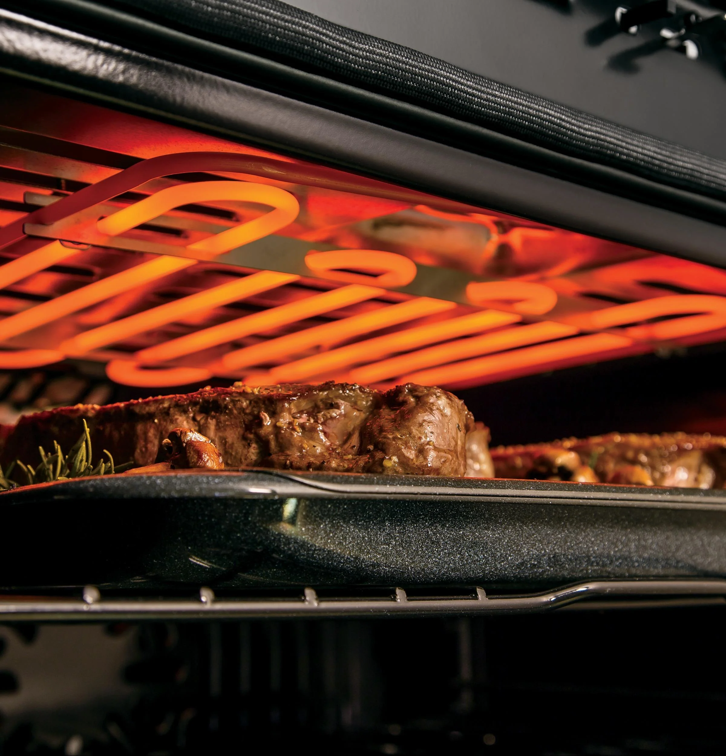 PTD9000SNSS GE Profile™ 30" Smart Built-In Convection Double Wall Oven with In-Oven Camera and No Preheat Air Fry - Image 18