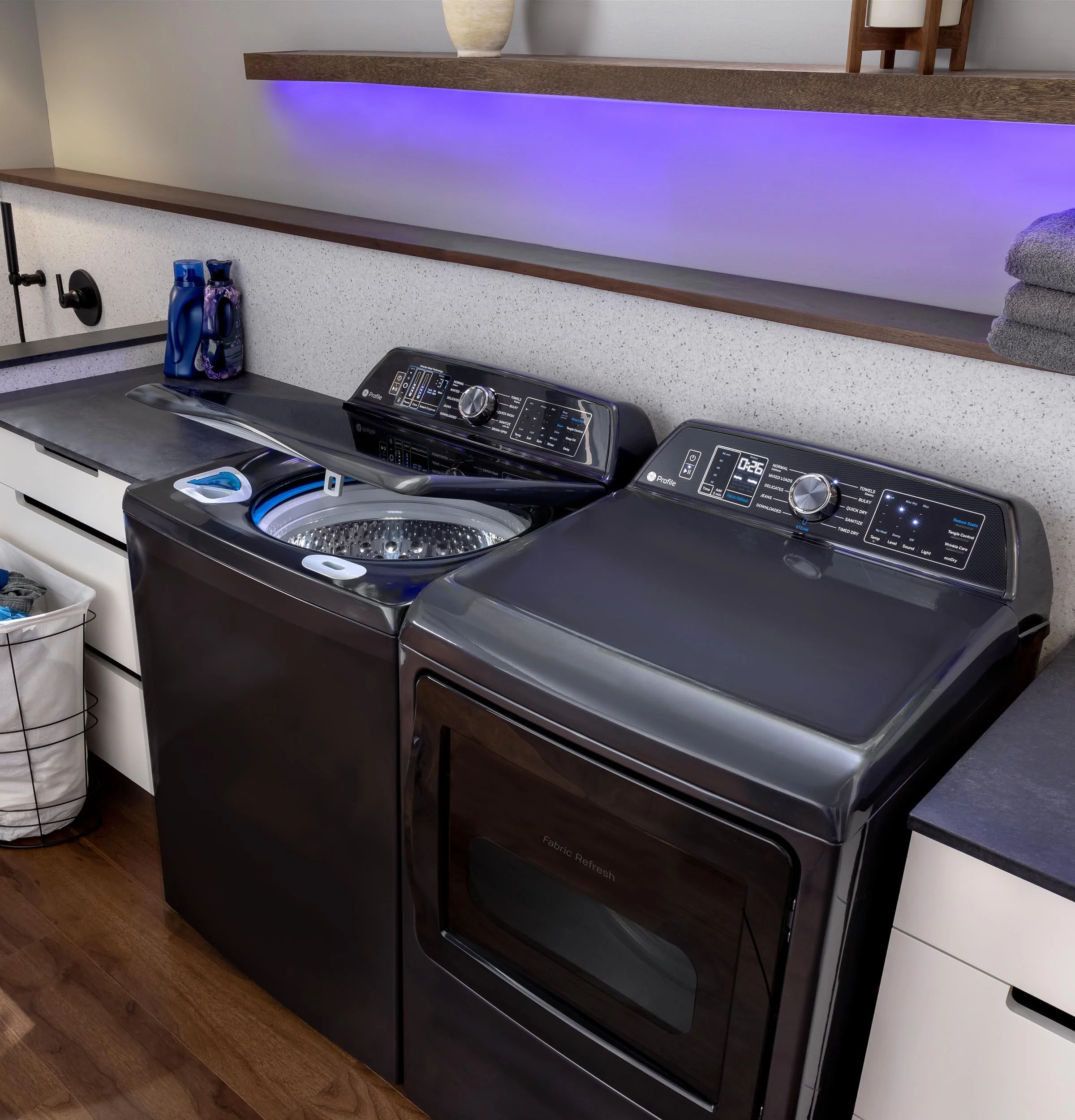 PTD90GBPTDG GE Profile™ ENERGY STAR® 7.3 cu. ft. Capacity Smart Gas Dryer with Fabric Refresh - Image 28