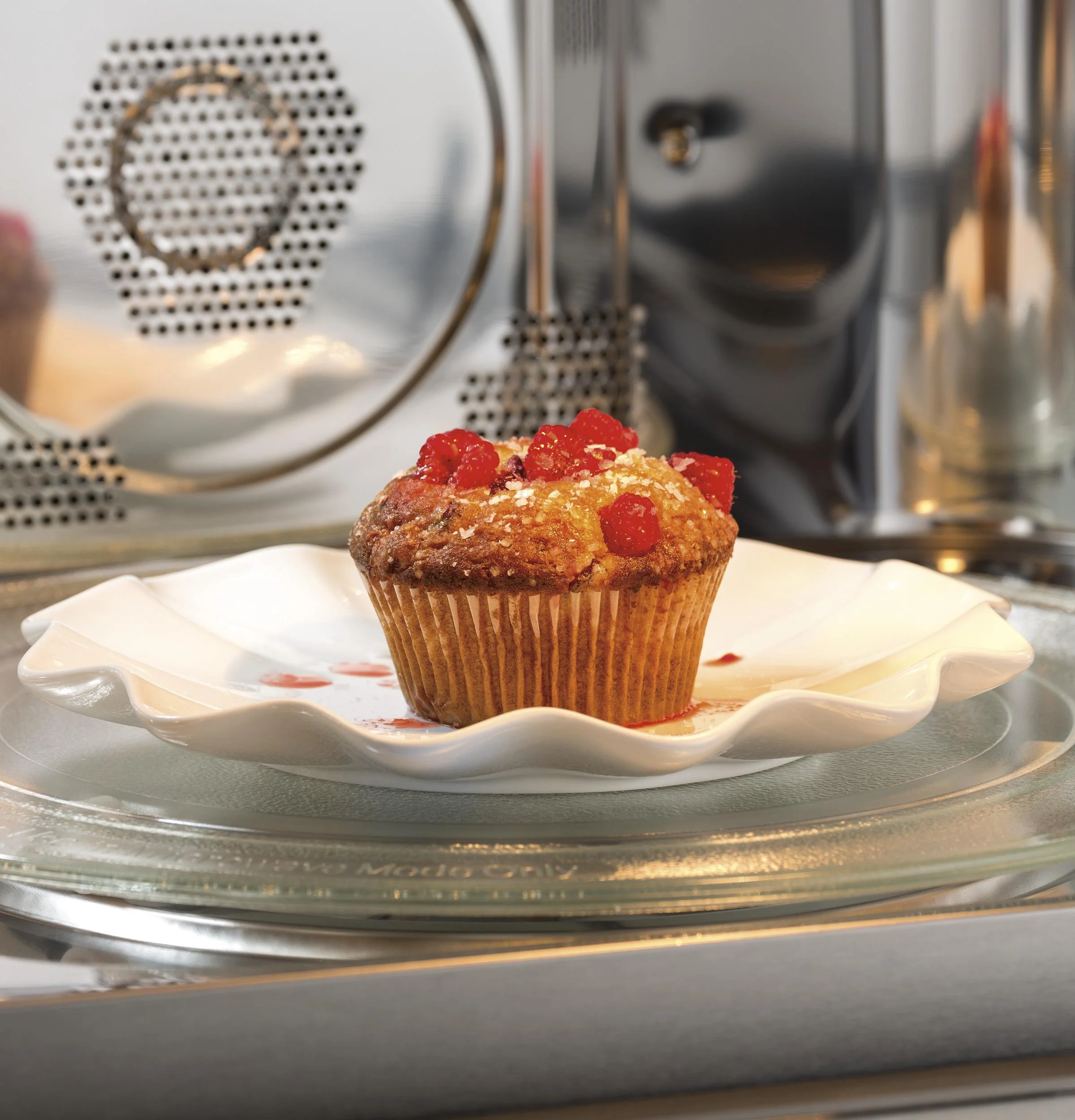 PWB7030SLSS GE Profile™ Built-In Microwave/Convection Oven - Image 6