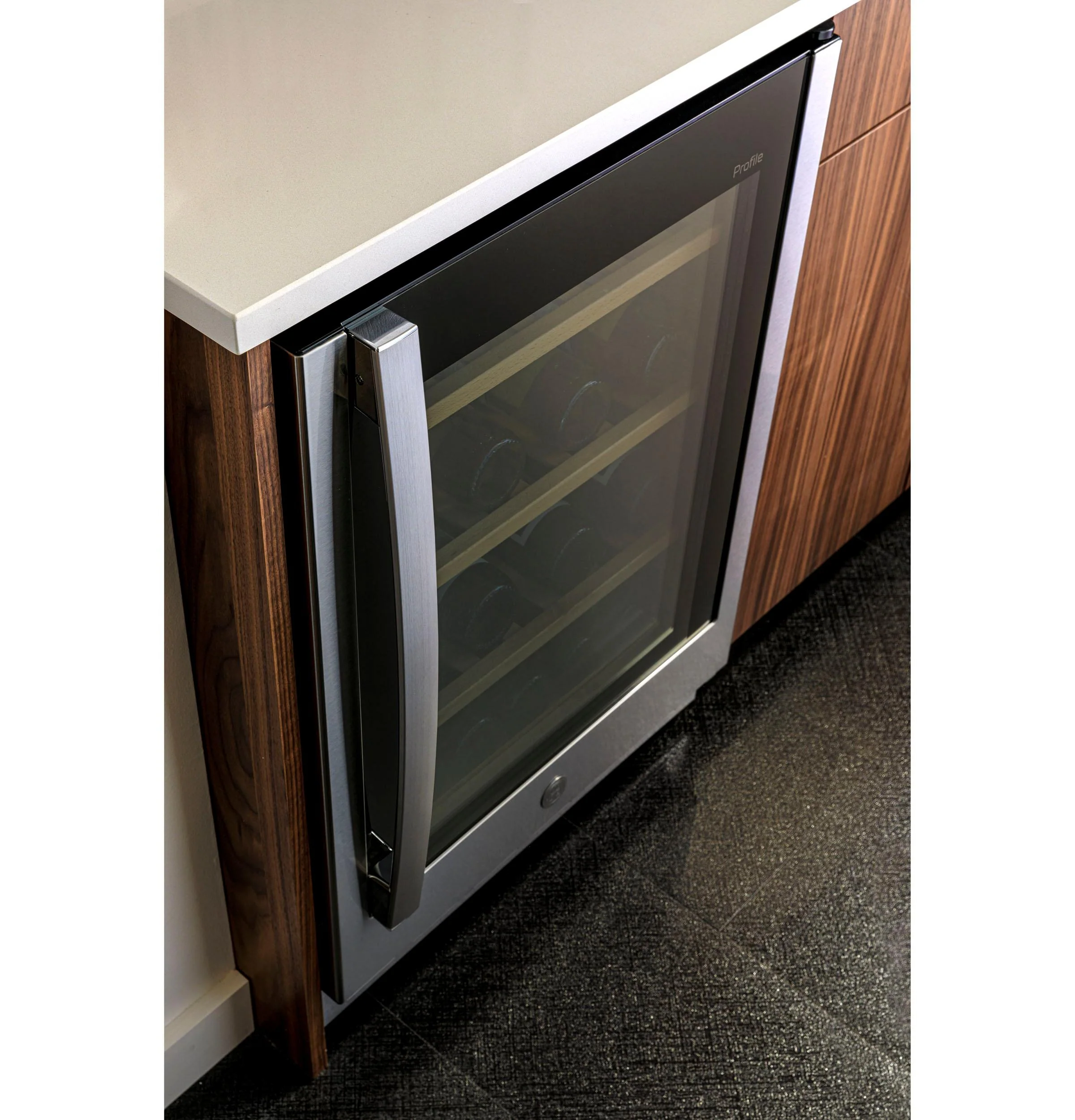 PWS06DSPSS GE Profile™ 44-Bottle Dual Zone Wine Cooler - Image 9
