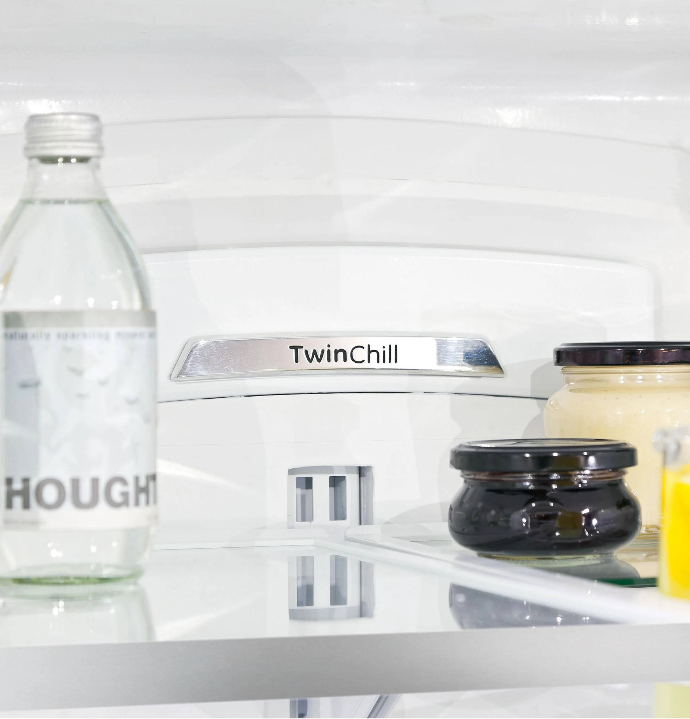 GE Profile™ Series ENERGY STAR® 22.1 Cu. Ft. Counter-Depth French-Door Refrigerator with Hands-Free AutoFill - Image 24