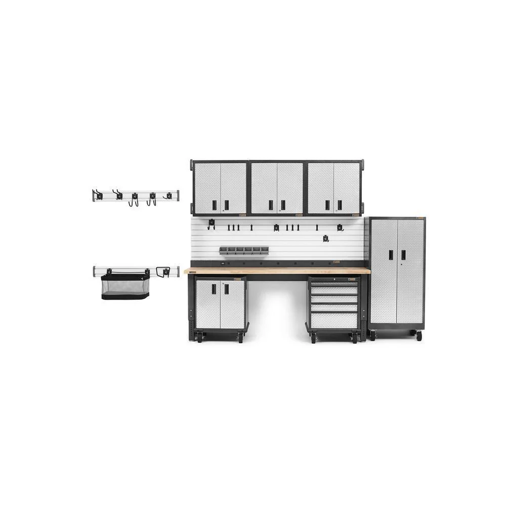 Gladiator GAAC68PSDG 6' Wide 9-Outlet Workbench Powerstrip - Image 5