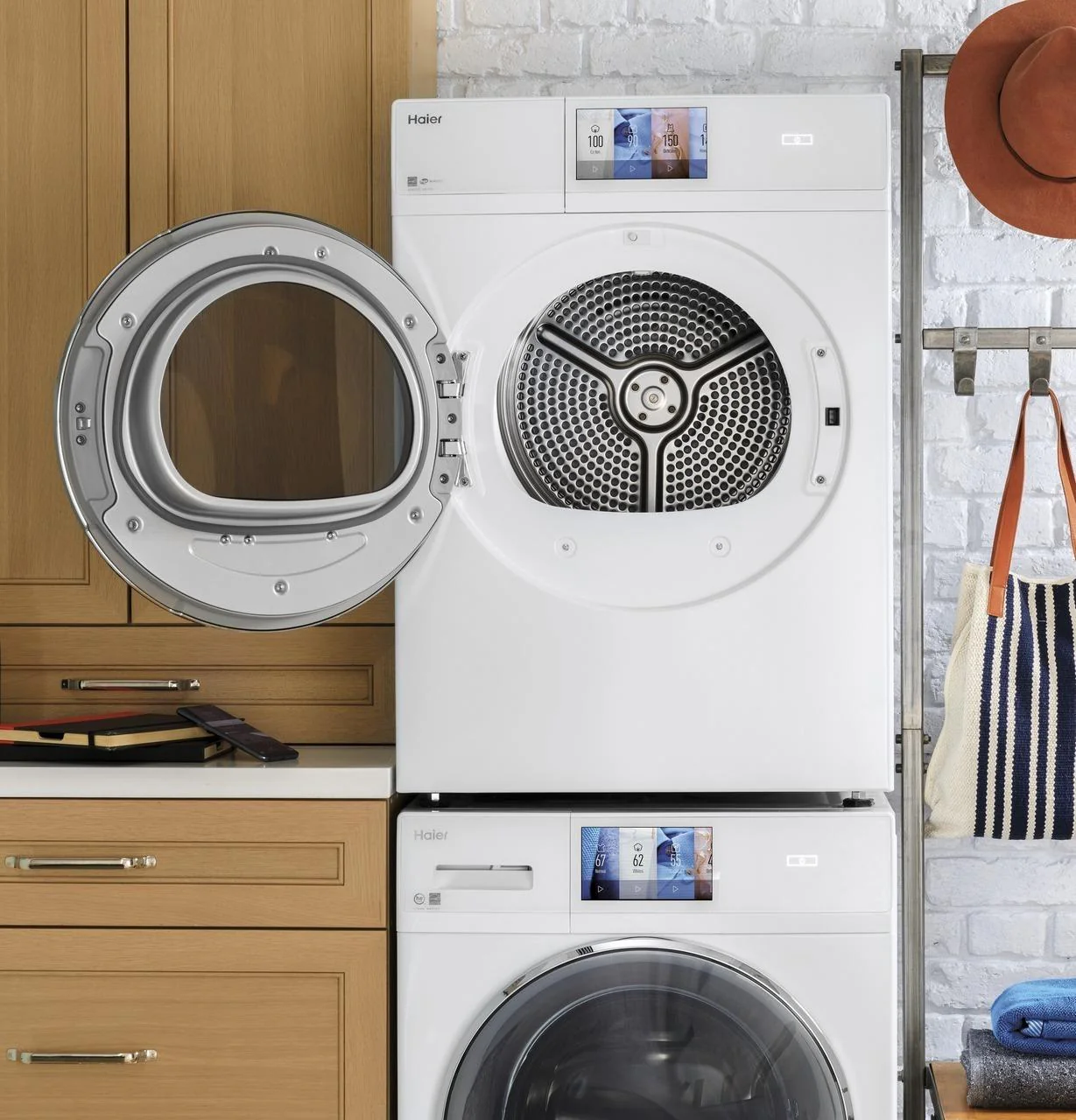 4.3 cu.ft. Capacity Smart 24" Frontload Electric Dryer with Stainless Steel Basket - Image 22