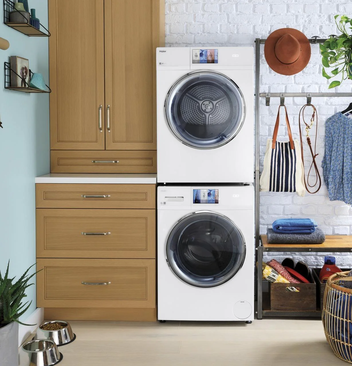 4.3 cu.ft. Capacity Smart 24" Frontload Electric Dryer with Stainless Steel Basket - Image 39