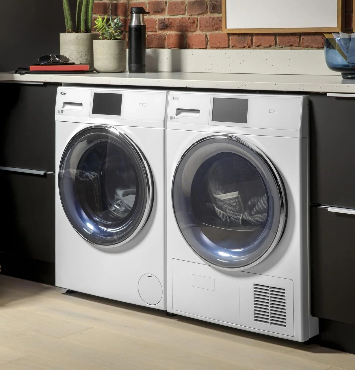 4.1 cu.ft. Capacity Smart 24" Ventless Condenser Frontload Electric Dryer with Stainless Steel Basket - Image 52