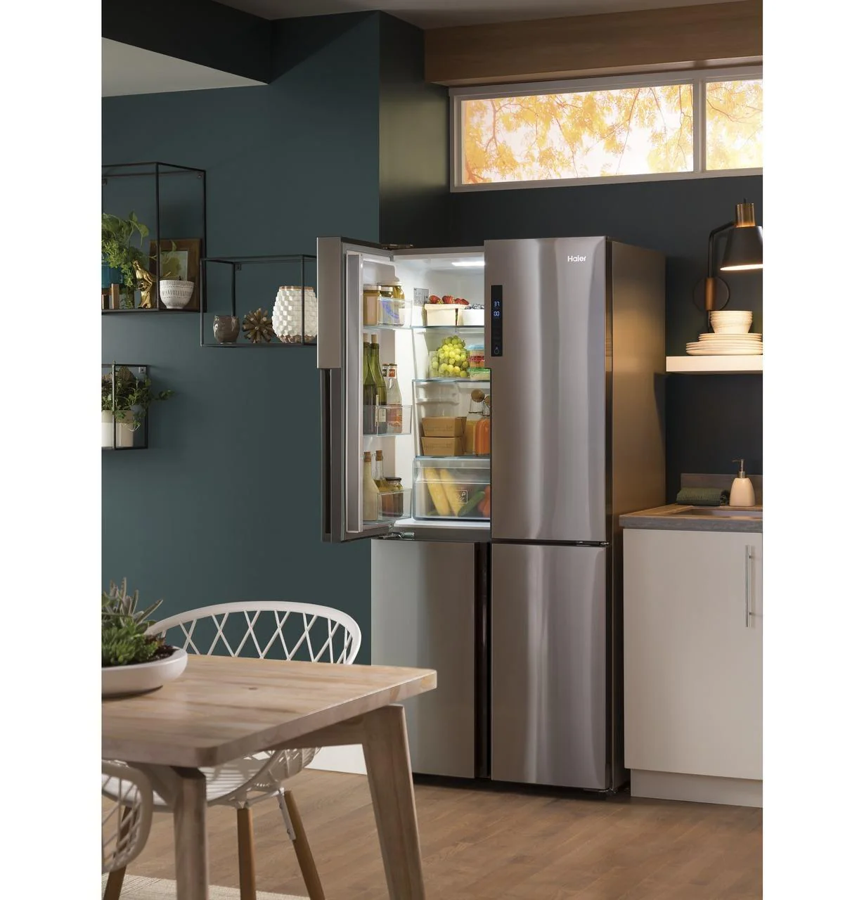 QHE16HYPFS Haier ENERGY STAR® 16.8 Cu. Ft. Quad Door Refrigerator - Image 16