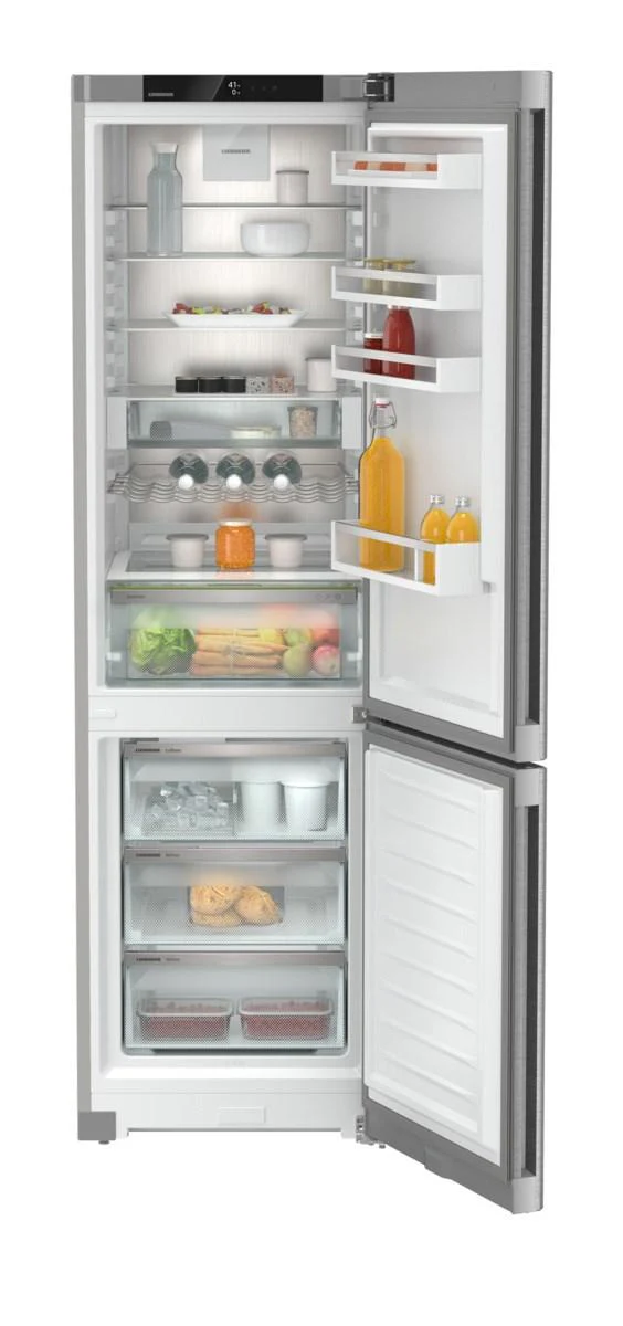 Liebherr C5740IM Combined fridge-freezers with EasyFresh and NoFrost - Image 3