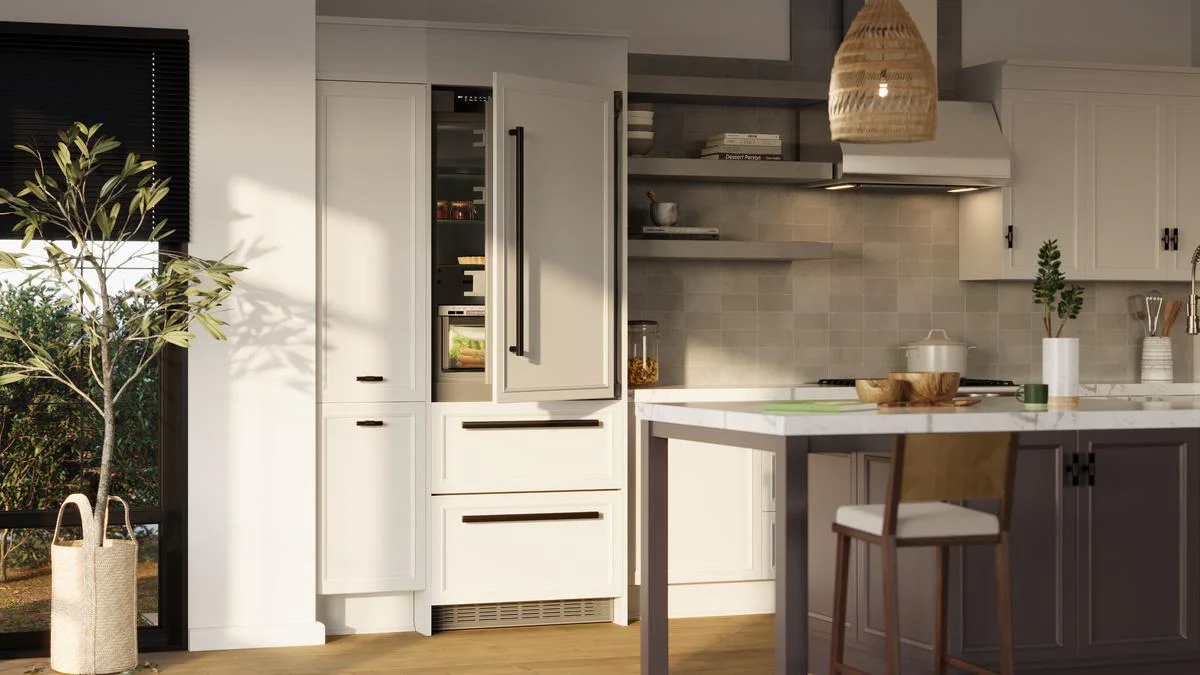 Liebherr HC1580G Fully Integrated Bottom Freezer Refrigerator - Image 4