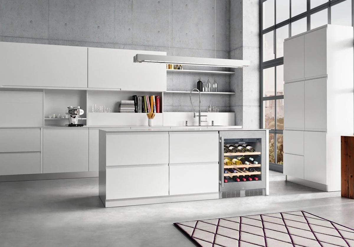 Liebherr WU4500 Undercounter Wine Cabinet, 24", Lock, 1 Zone, Reversible Door - Image 6