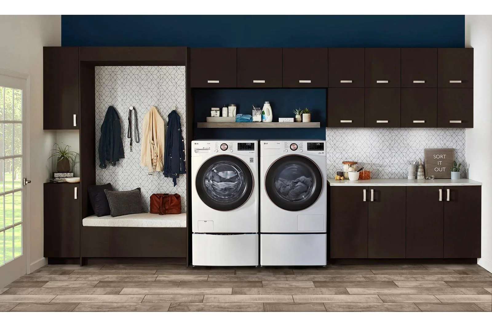Lg DLHC4002W 7.8 cu. ft. Mega Capacity Smart Front Load Dryer with Dual Inverter HeatPump™ Technology and Inverter Direct Drive Motor System - Image 15