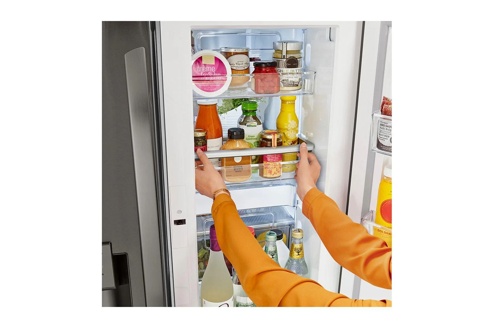 24 cu. ft. Smart wi-fi Enabled Door-in-Door® Counter-Depth Refrigerator with Craft Ice™ Maker - Image 8