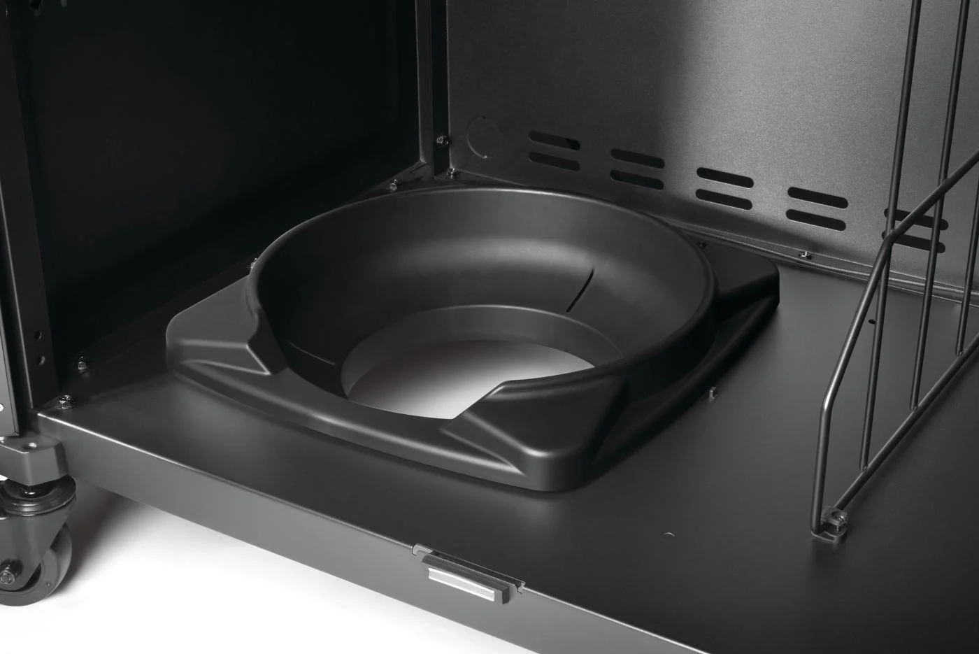 Napoleon Bbq P500VXRSIBNKPHM Phantom Prestige 500 Connected RSIB with Infrared Side and Rear Burner , Natural Gas, Matte/Matt Black - Image 7