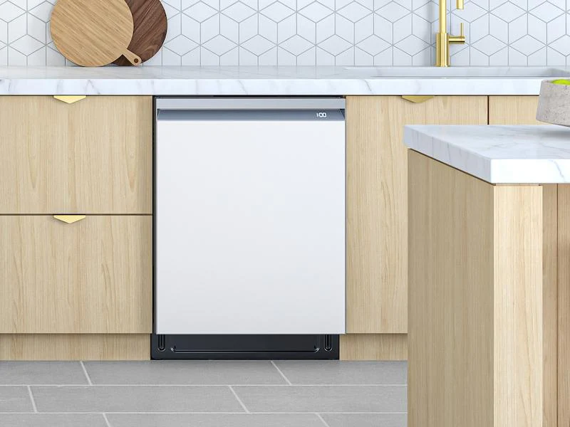 Samsung DW80BB707012AA Bespoke AutoRelease Smart 42dBA Dishwasher with StormWash+™ and Smart Dry in White Glass - Image 4