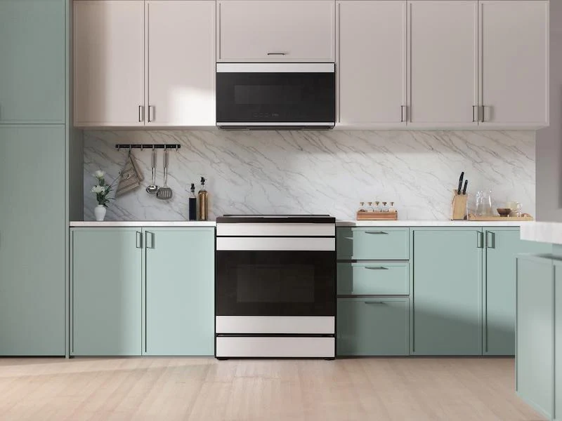 Samsung ME21DB670012 Bespoke Over-the-Range Microwave - Image 3