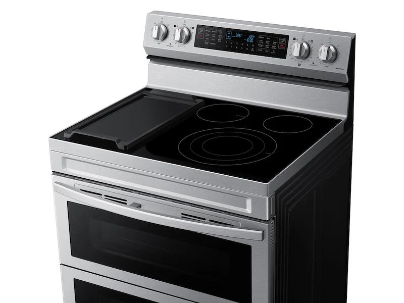 Samsung NE63A6751SS 6.3 cu. ft. Smart Freestanding Electric Range with Flex Duo™, No-Preheat Air Fry & Griddle in Stainless Steel - Image 7