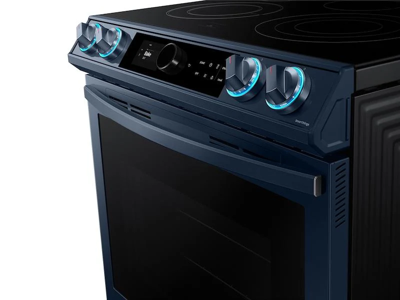 Bespoke Smart Slide-in Electric Range 6.3 cu. ft. with Smart Dial & Air Fry in Navy Steel - Image 6