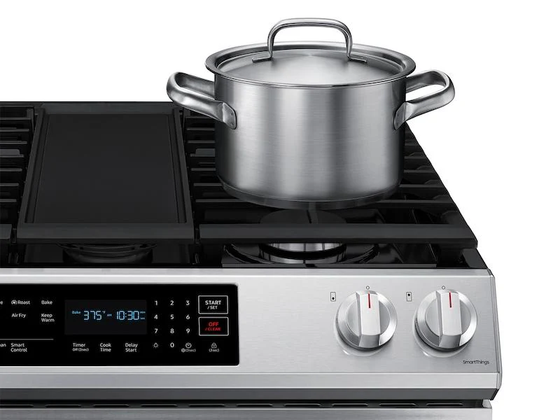 Samsung 6.0 cu. ft. Smart Slide-in Gas Range with Air Fry - Image 6