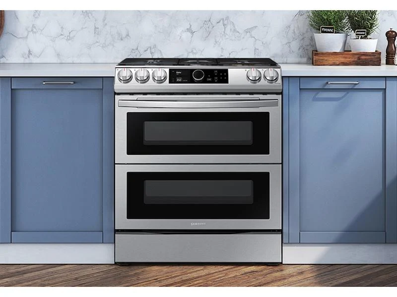 Samsung 6.0 cu ft. Smart Slide-in Gas Range with Flex Duo™, Smart Dial - Image 3