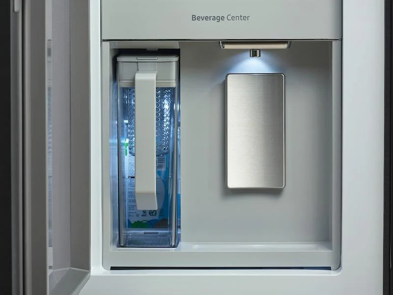 Samsung RF29DB9600QL Bespoke 4-Door Flex™ Refrigerator (29 cu. ft.) with Beverage Center™ in Stainless Steel - (with Customizable Door Panel Colors) - Image 4