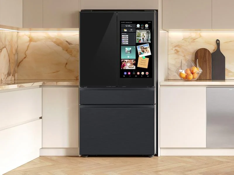 Samsung RF90F23AECE Bespoke 23 cu. ft. Counter Depth 4-Door French Door Refrigerator with AI Family Hub™+ AI Vision Inside™ in Charcoal Glass and Black/Charcoal - Image 11
