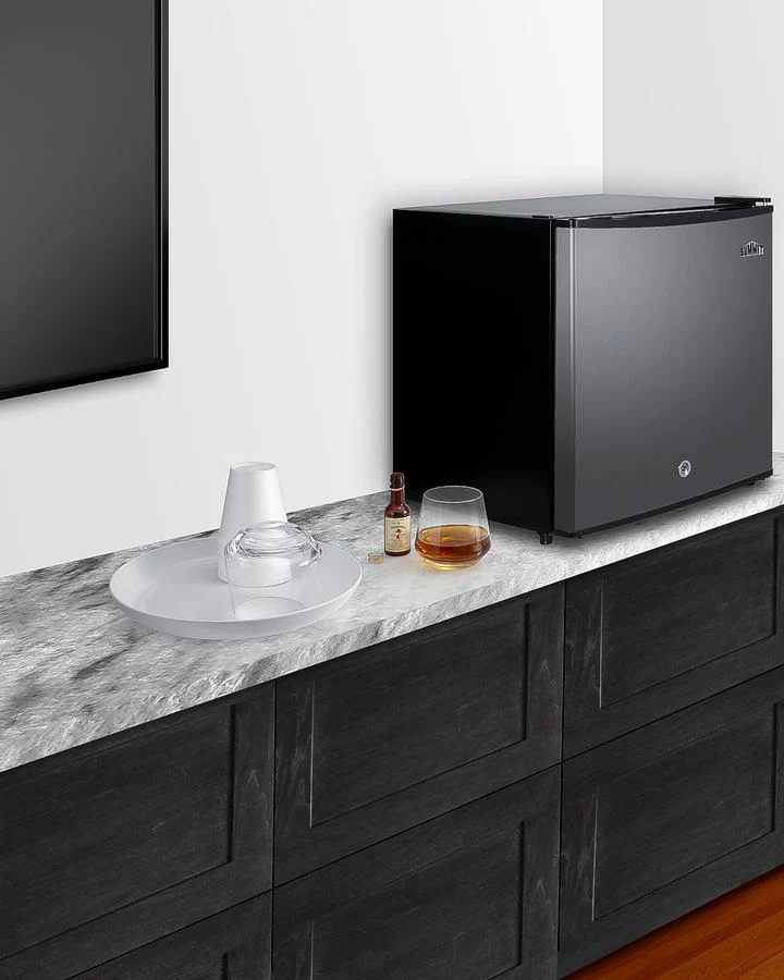 Summit MB42SS 18" Wide Compact Minibar - Image 5