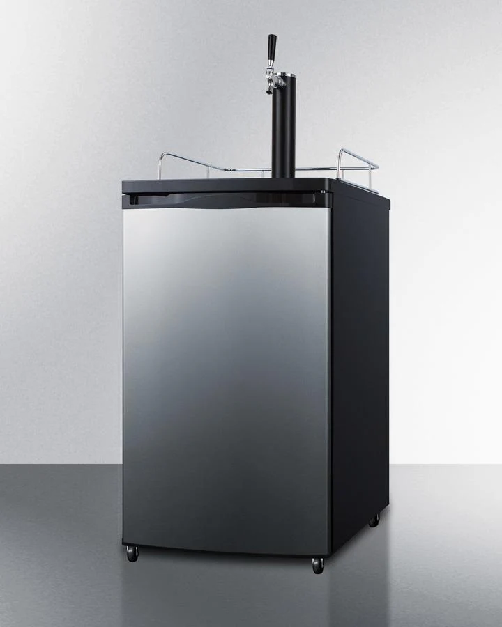 Summit SBC583SS Full-sized Kegerator - Image 3