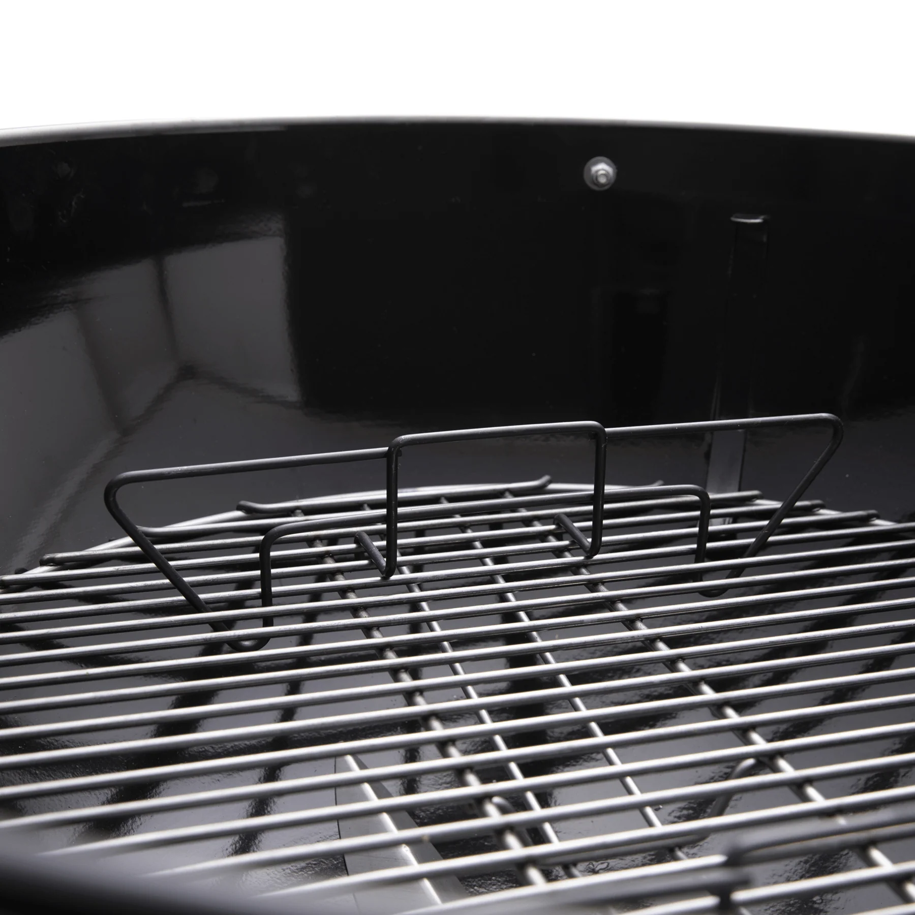 Weber 1500064 Master-Touch Charcoal Grill 26 - Black - Image 10