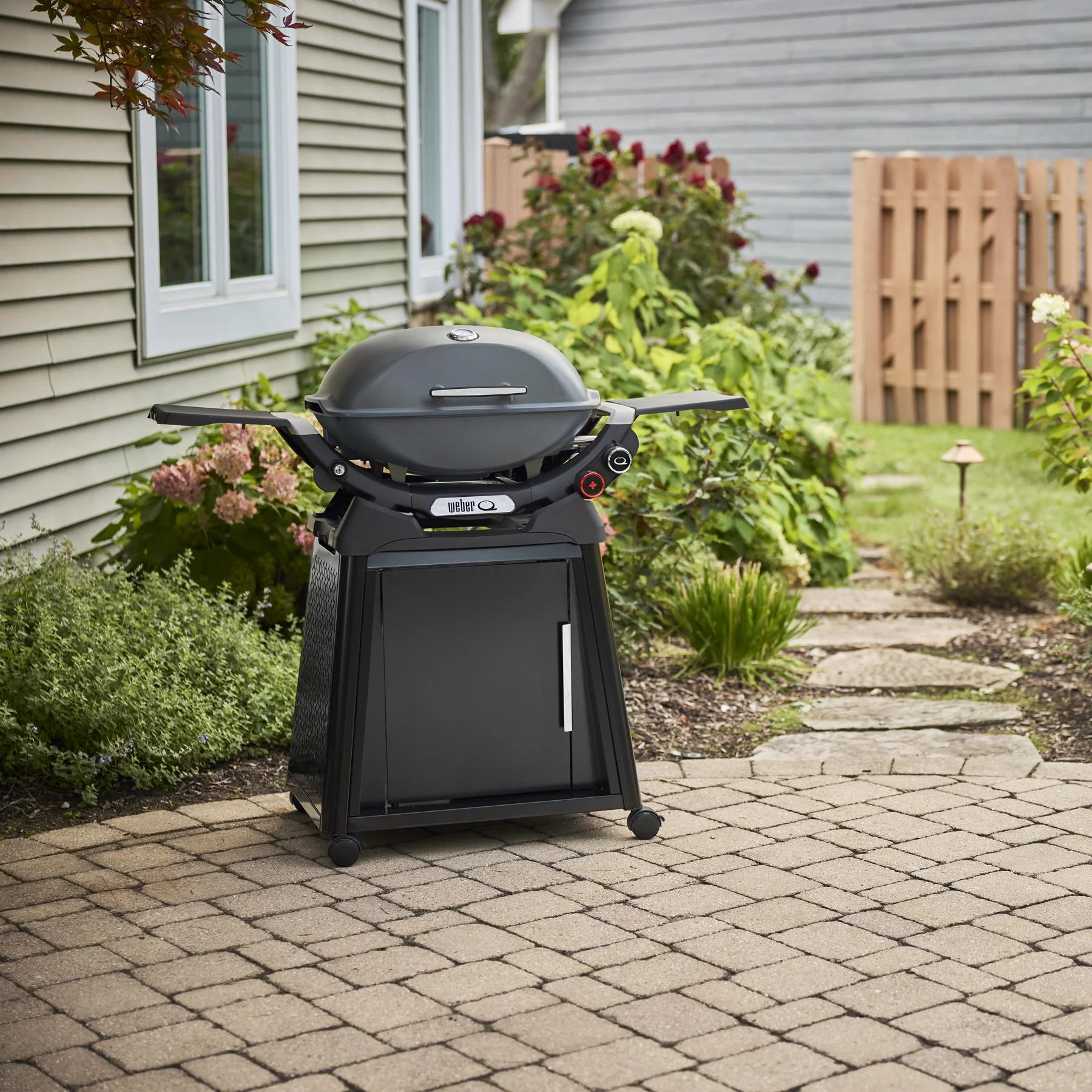 Weber 1500393 Q 2800N+ Gas Grill with Stand (Liquid Propane) - Charcoal Grey - Image 5