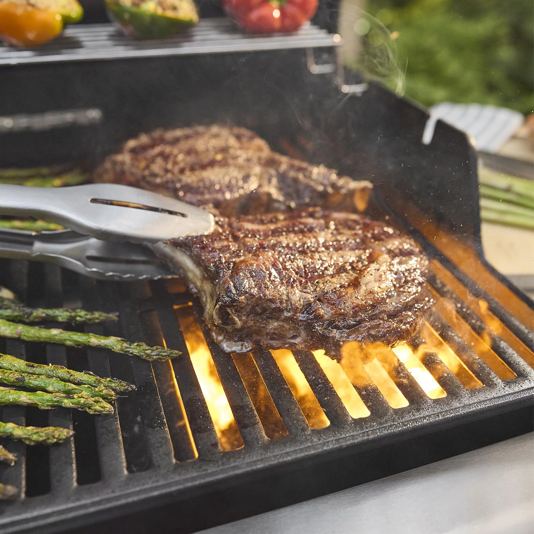 Weber 1500780 Spirit® E-425 Gas Grill (Liquid Propane) - Black - Image 2