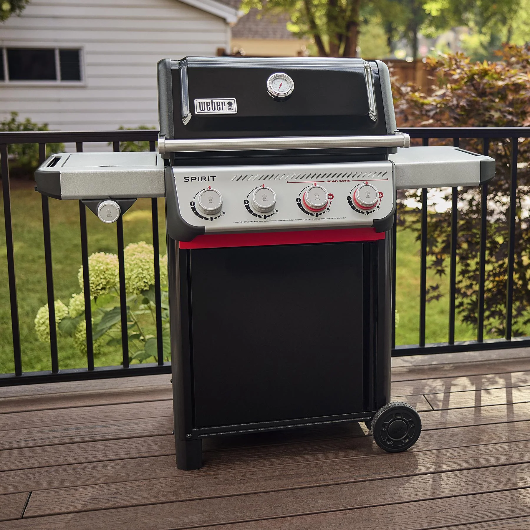 Weber 1500782 Spirit® E-435 Gas Grill (Liquid Propane) - Black - Image 5