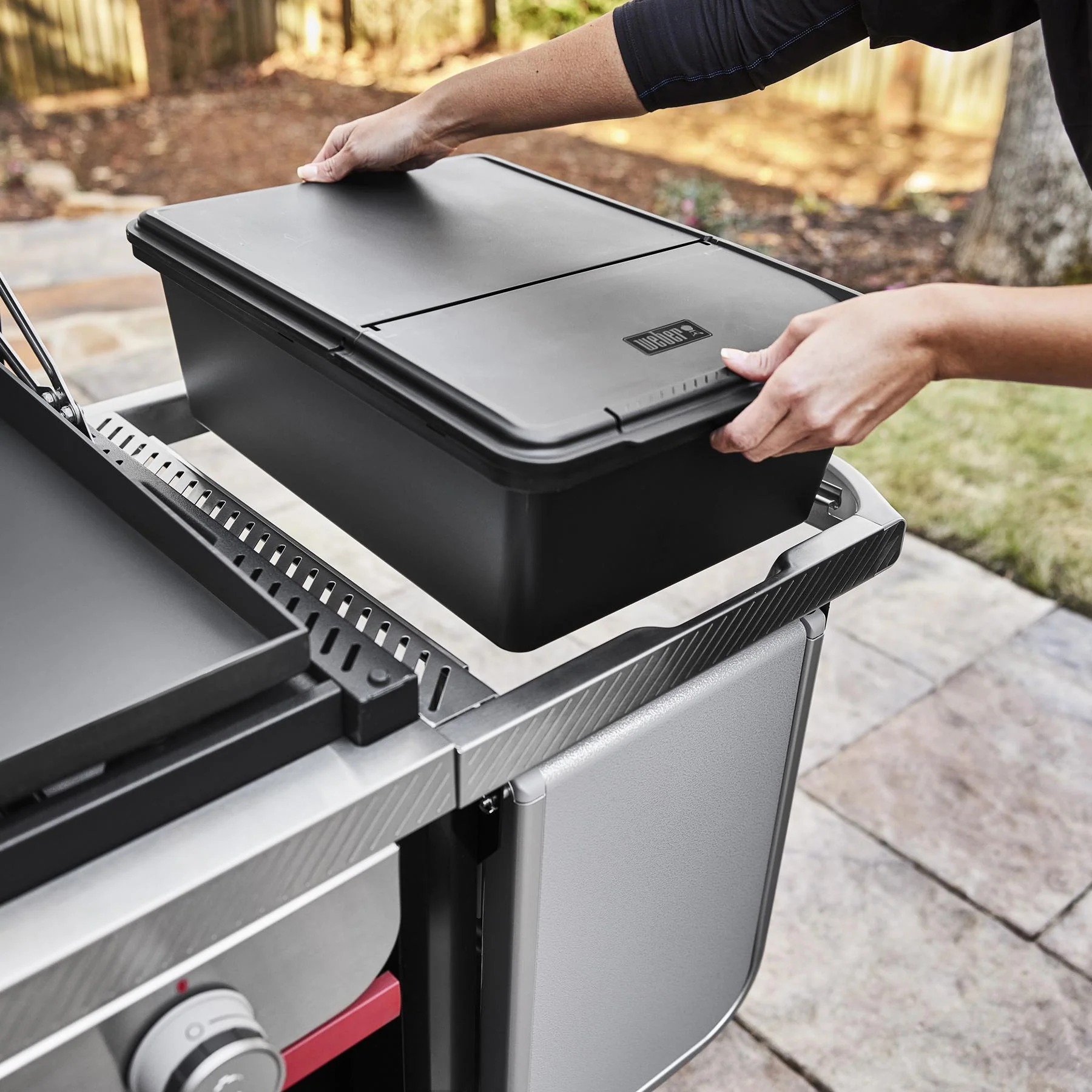 3400107 Weber Works™ XL Outdoor Storage Bin - Image 5