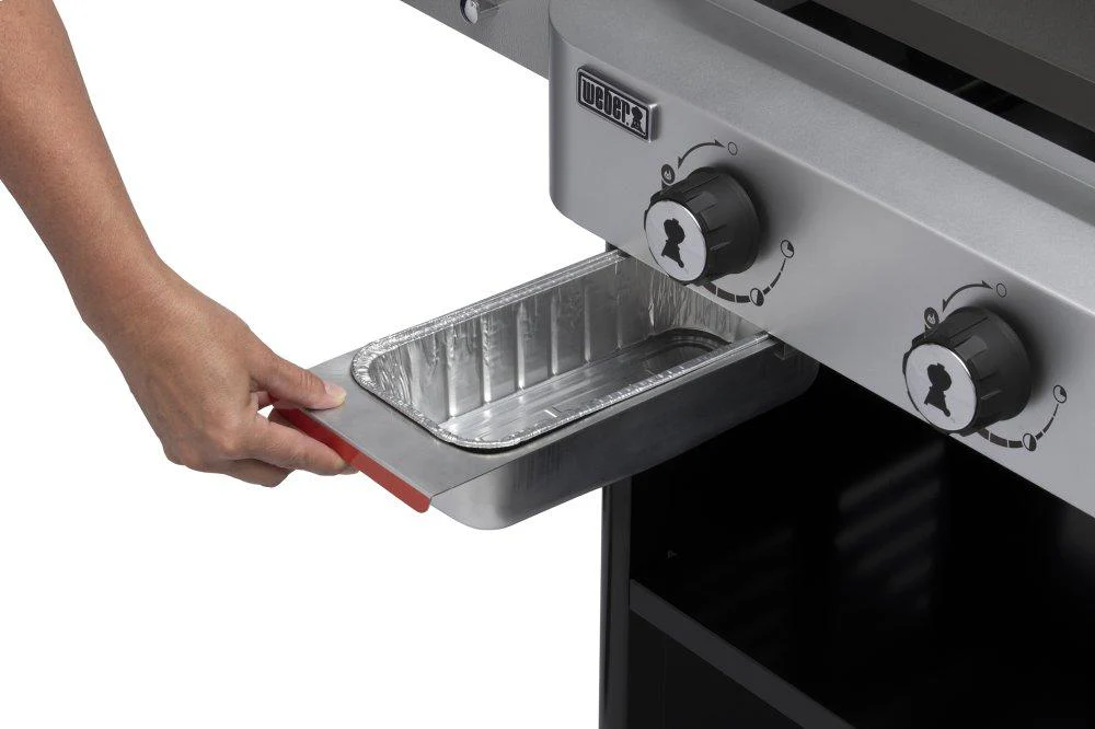 43310201 Weber Griddle 28" - Black - Image 13