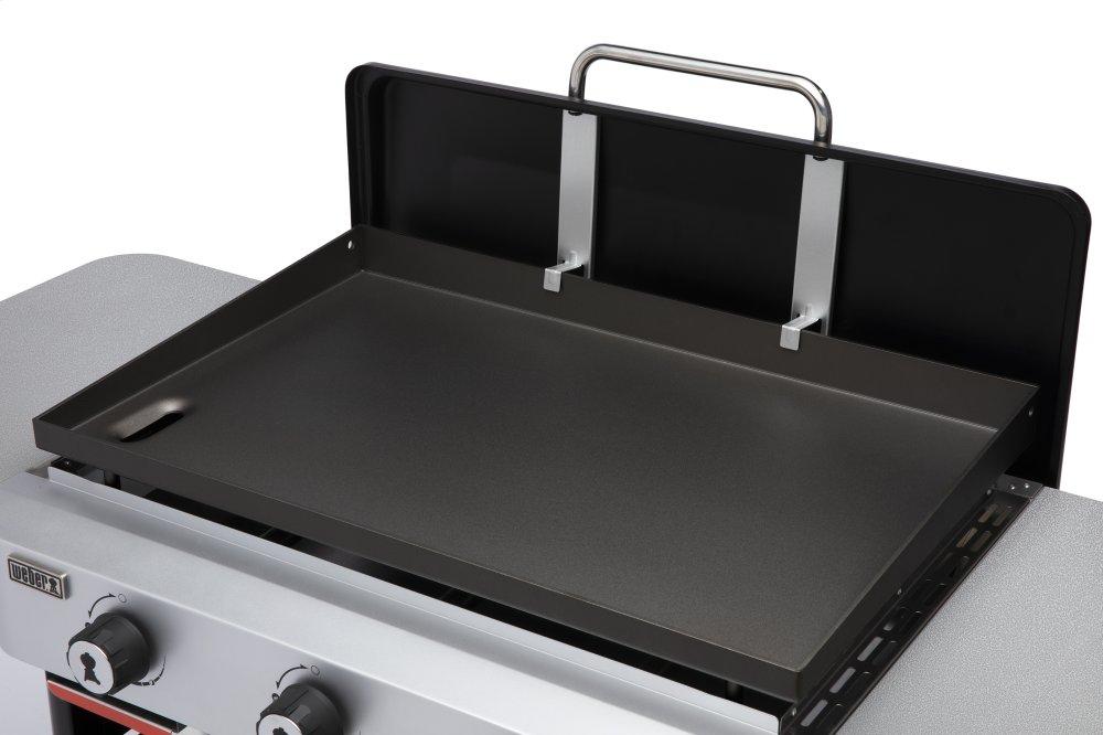 43310201 Weber Griddle 28" - Black - Image 9
