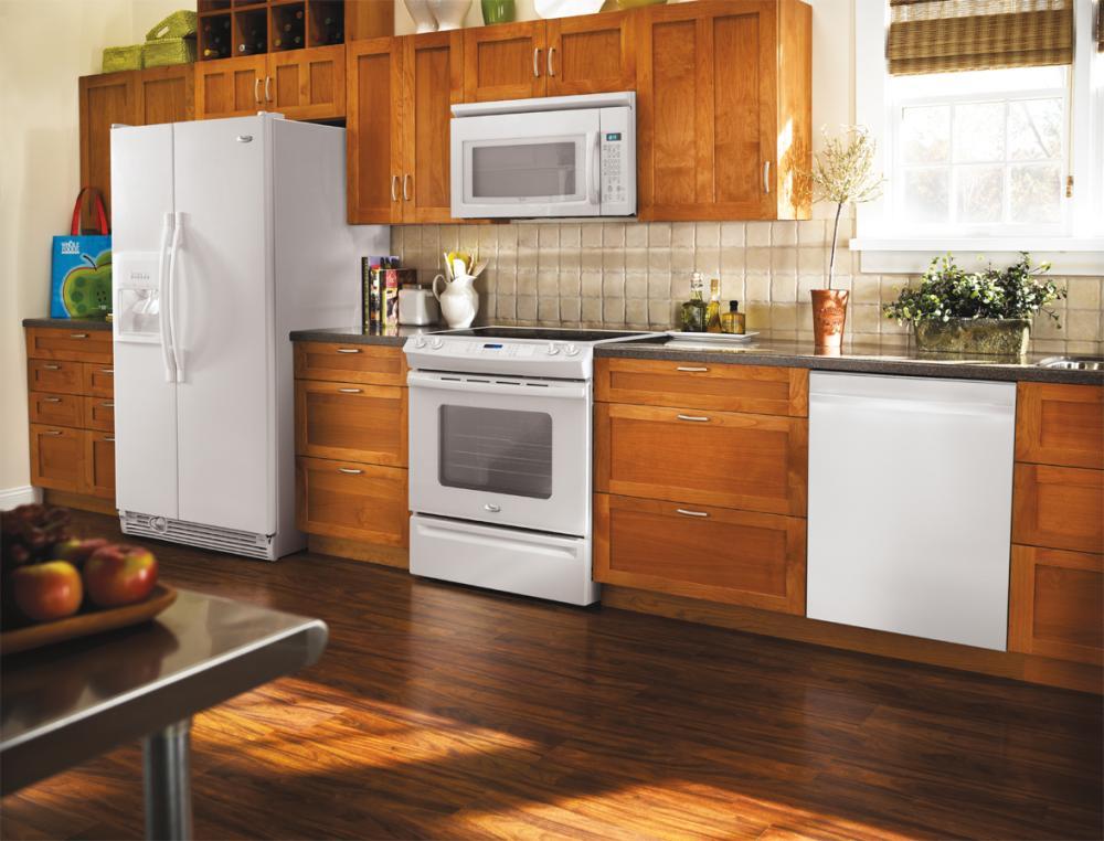 Whirlpool ED2KVEXVQ 22 cu. ft. Side-by-Side Refrigerator with Full-Width Adjustable Slide-Out SpillGuard Glass Shelves - Image 3
