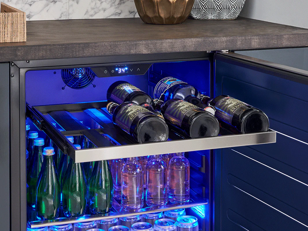 PRB24C01ASADA Presrv ADA Beverage Cooler, 24in Compact, SS, Reversible Door + Lock, 1 Zone - Image 5